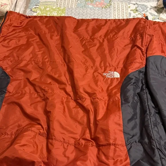The North Face Black and Orange Dolomite 2S Sleeping Bag - Picture 3 of 7